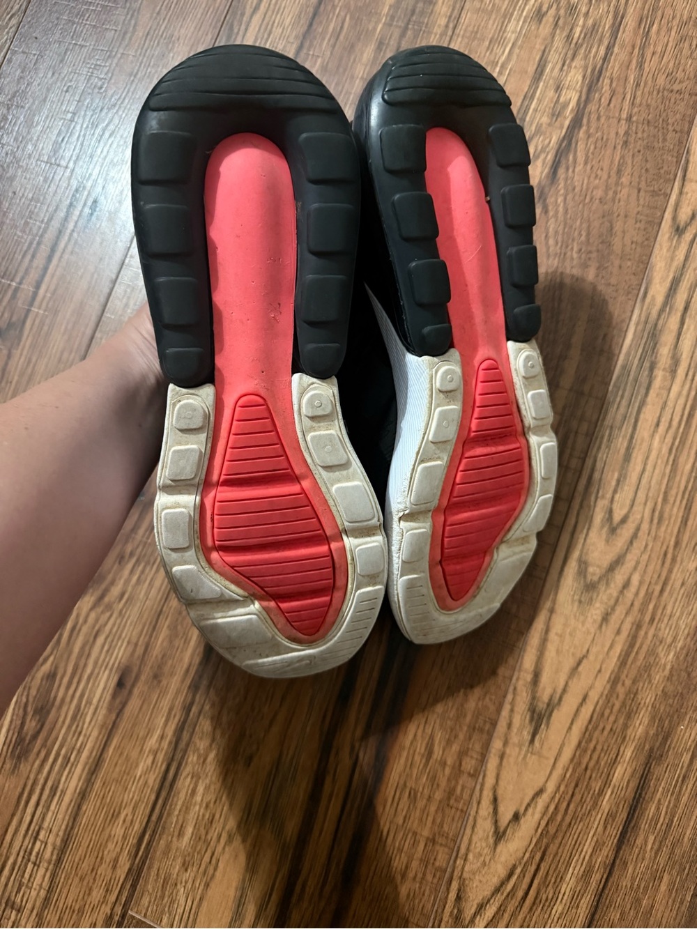 Nike Black and White Air Max 270 Running Sneakers - Picture 5 of 6